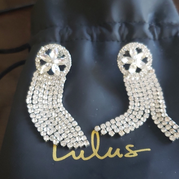 Lulus Jewelry - Lulus rhinestone earrings